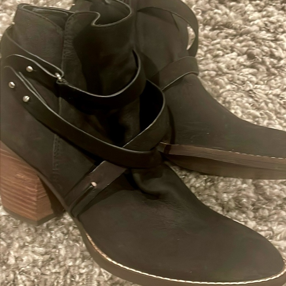 Sam Edelman Merton Black Suede Leather Booties sz 9